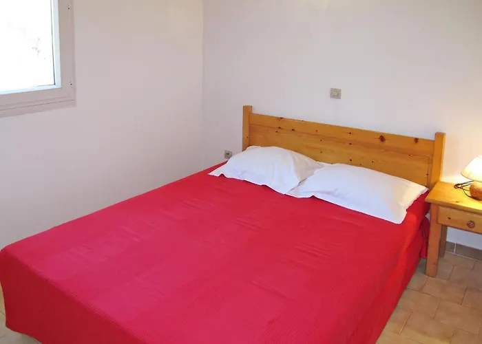 Thalassa-3 By Interhome Tatil parkı Calvi (Corsica)